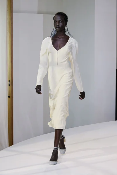 Look 47